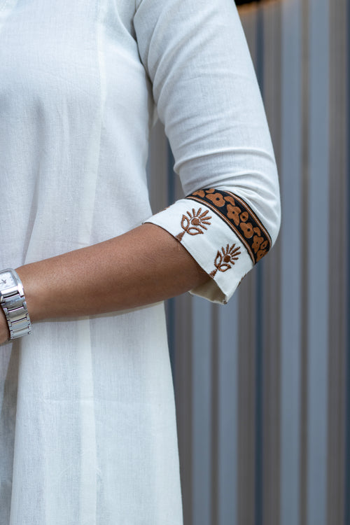 Cotton Flex Off-white Kurta